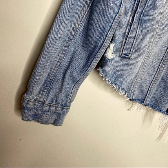 BlankNYC Light Wash Traffic Jam Cropped Denim Jean Trucket Jacket Size XS - Picture 6 of 11